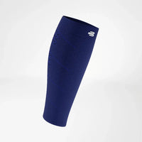 Bauerfeind Run Performance Compression Sleeves vadärm i marinblått, vit bakgrund
